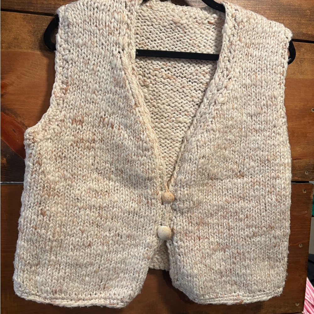 Handknit Cream Seashell Coastal Grandma Speckled V-Neck Sweater Vest